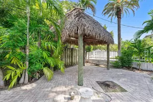 4445 N Michigan Ave, Miami Beach, FL 33140 - Photo 23