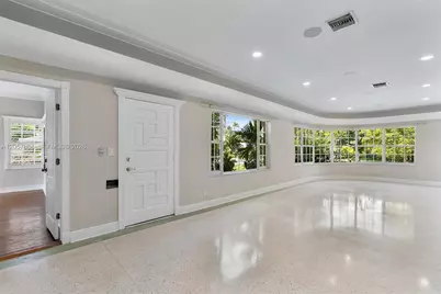 4445 N Michigan Ave, Miami Beach, FL 33140 - Photo 5