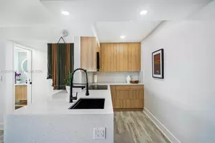 1881 Washington Ave, Miami Beach, FL 33139 - Photo 11