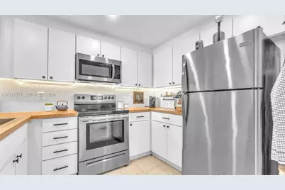 1250 S Miami Ave #1307, Miami, FL 33130 - Photo 7