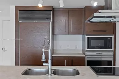 495 Brickell Ave #5007, Miami, FL 33131 - Photo 15
