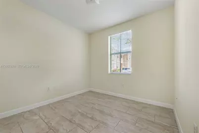230 SE 29th Ave #1, Homestead, FL 33033 - Photo 3