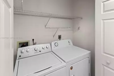 467 SE 20th Dr, Homestead, FL 33033 - Photo 17