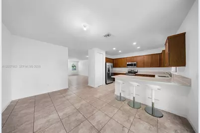 3952 Devenshire Ct #3952, Coconut Creek, FL 33073 - Photo 9