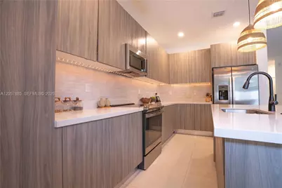 13636 SW 157th Ct, Miami, FL 33196 - Photo 9