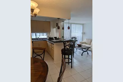 16909 N Bay Rd #718, Sunny Isles Beach, FL 33160 - Photo 5