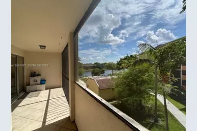 3905 N Nob Hill Rd #312, Sunrise, FL 33351 - Photo 9