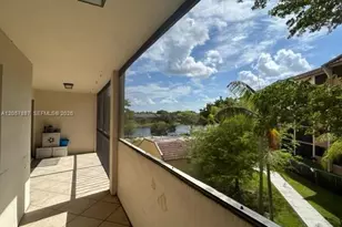 3905 N Nob Hill Rd, Sunrise, FL 33351 - Photo 13
