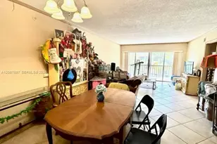 3905 N Nob Hill Rd, Sunrise, FL 33351 - Photo 5
