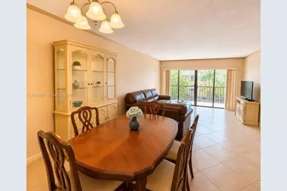 3905 N Nob Hill Rd #312, Sunrise, FL 33351 - Photo 3