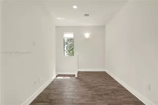 4971 NW 84th Ave, Doral, FL 33166 - Photo 19