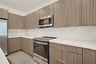 4971 NW 84th Ave, Doral, FL 33166 - Photo 9