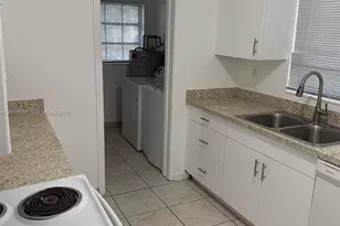 4855 University Dr, Coral Gables, FL 33146 - Photo 7