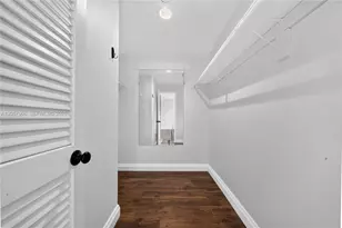 3642 NE 171 St, North Miami Beach, FL 33160 - Photo 23