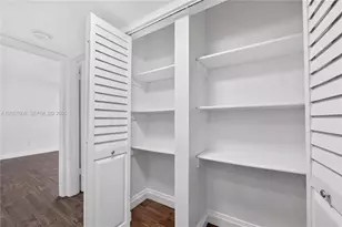 3642 NE 171 St, North Miami Beach, FL 33160 - Photo 27