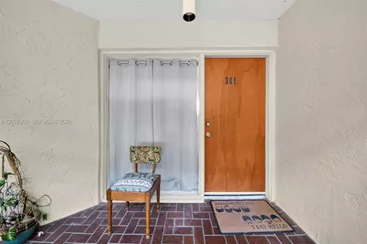 6666 SW 115th Ct #301, Miami, FL 33173 - Photo 9