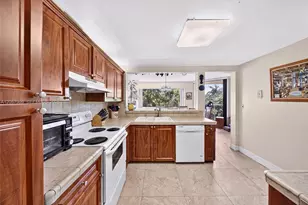 6666 SW 115th Ct, Miami, FL 33173 - Photo 15