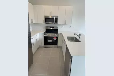 1351 SE 7th Ter, Homestead, FL 33034 - Photo 5