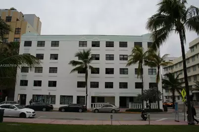 1390 Ocean Dr #402, Miami Beach, FL 33139 - Photo 17