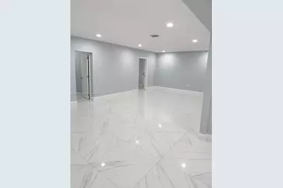 552 NE 161st St, Miami, FL 33162 - Photo 5