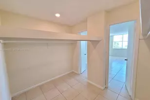 496 NW 165th St Rd, Miami, FL 33169 - Photo 11