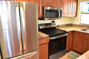 8901 Sunrise Lakes Blvd, Sunrise, FL 33322 - Photo 7