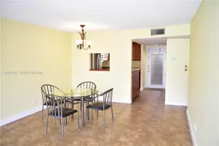 8901 Sunrise Lakes Blvd, Sunrise, FL 33322 - Photo 9
