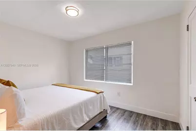 327 NE 55th St #FRONT, Miami, FL 33137 - Photo 11