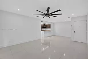 13707 SW 91st Ct, Miami, FL 33176 - Photo 5