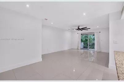13707 SW 91st Ct #Apt G, Miami, FL 33176 - Photo 13