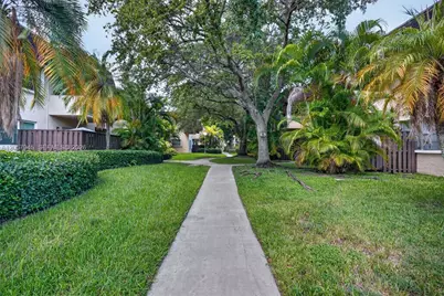 13707 SW 91st Ct #Apt G, Miami, FL 33176 - Photo 37