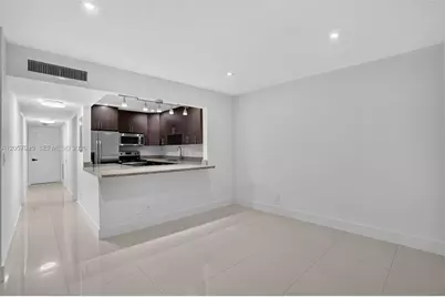 13707 SW 91st Ct #Apt G, Miami, FL 33176 - Photo 7