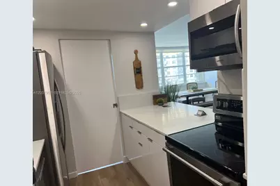 251 174th St #1215, Sunny Isles Beach, FL 33160 - Photo 17