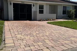 360 B N Lakewood Cir E, Margate, FL 33063 - Photo 1