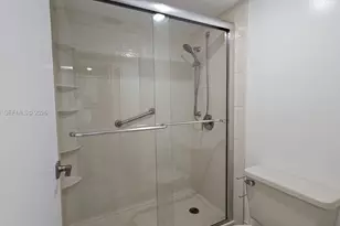 9850 NW 3rd Ct, Plantation, FL 33324 - Photo 13