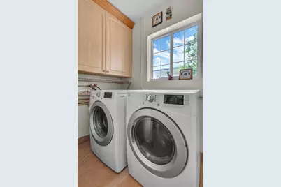 267 E 56th St, Hialeah, FL 33013 - Photo 15