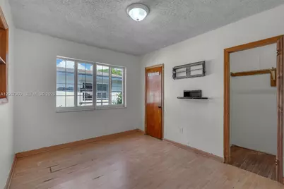 267 E 56th St, Hialeah, FL 33013 - Photo 27