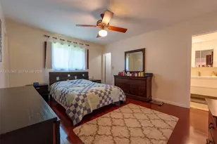 740 Ridgewood Ln, Plantation, FL 33317 - Photo 15