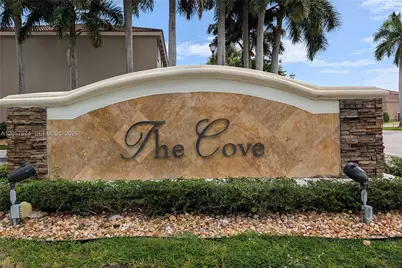8897 SW 225th St, Cutler Bay, FL 33190 - Photo 23
