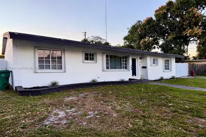 19730 NW 3rd Ct, Miami Gardens, FL 33169 - Photo 3