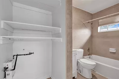 2525 Superior St #4, Opa-Locka, FL 33054 - Photo 13