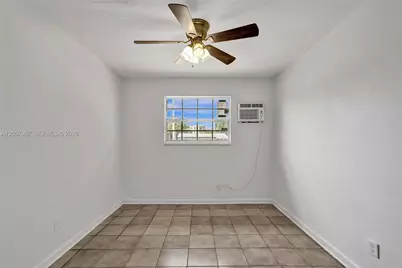 2525 Superior St #4, Opa-Locka, FL 33054 - Photo 11