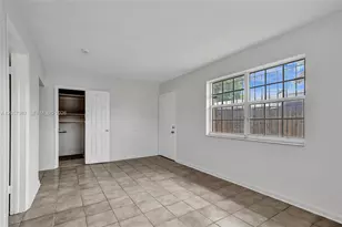 2525 Superior St, Opa-Locka, FL 33054 - Photo 7