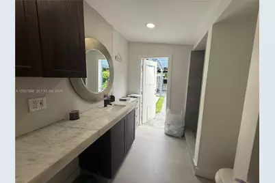 701 SW 4th Ct, Hallandale Beach, FL 33009 - Photo 51