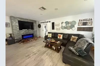 701 SW 4th Ct, Hallandale Beach, FL 33009 - Photo 15