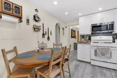 2204 SW 11th Ter, Miami, FL 33135 - Photo 29
