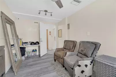 2204 SW 11th Ter, Miami, FL 33135 - Photo 27
