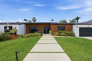1204 S North Lake Dr, Hollywood, FL 33019 - Photo 5