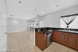 630 NW 10th Terrace, Fort Lauderdale, FL 33311 - Photo 13