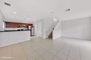 630 NW 10th Terrace, Fort Lauderdale, FL 33311 - Photo 11